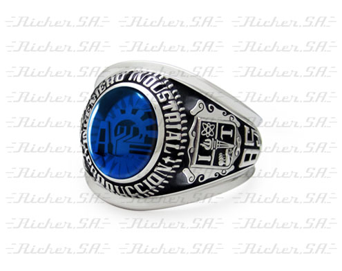 anillo de graduacion azul